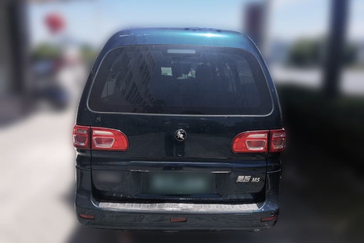 Used FORTHING Lingzhi 2022 M5 1.6L Practical 7-Seater Rear