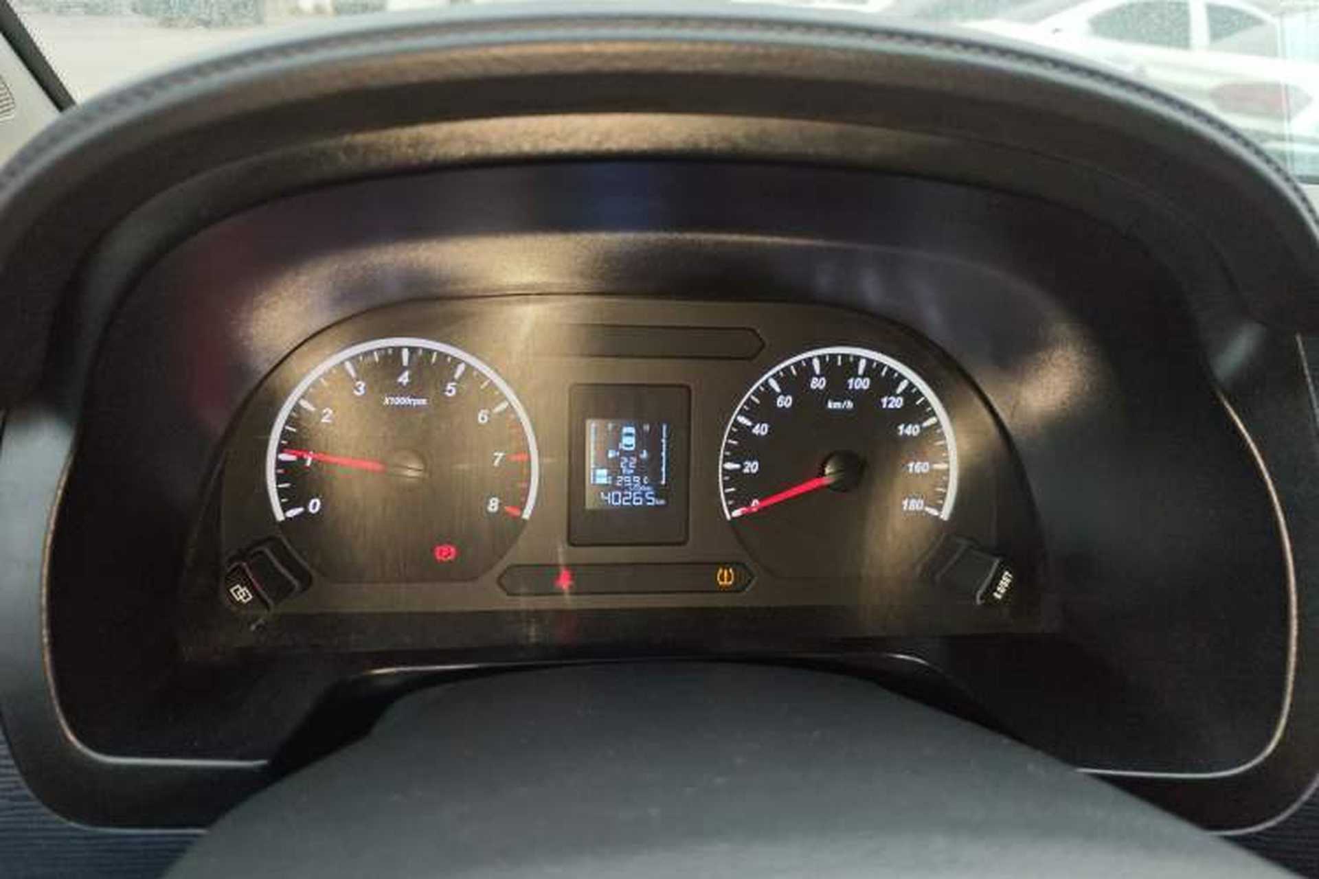 Used FORTHING Lingzhi 2022 M5L 1.6L Utility Model 7 Seats Instrument Cluster