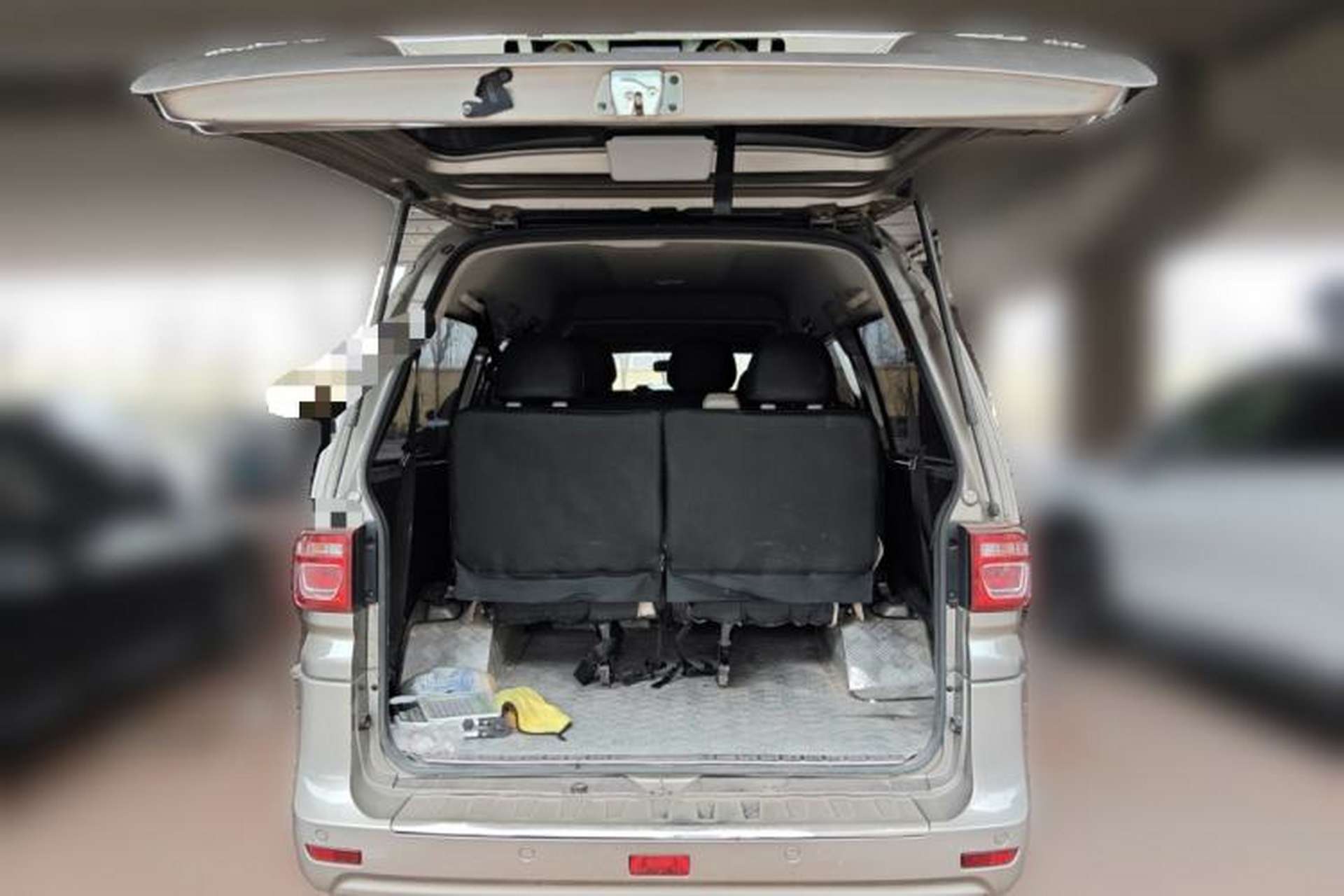 Used FORTHING Lingzhi 2022 M5L 1.6L Utility Model 7 Seats Trunk