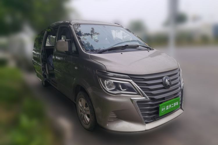 Used FORTHING Lingzhi 2022 Entry-Level M5L 2.0L Basic Version 7 Seats Front Right 45 Deg