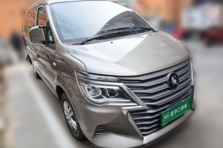 Used FORTHING Lingzhi 2022 Revised Version Workhorse Edition M5L 2.0L Base Model 7 Seats Front Right 45 Deg