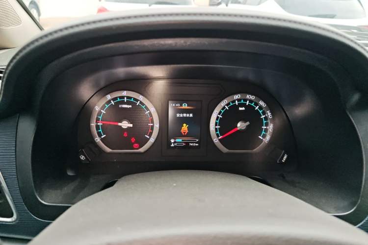 Used FORTHING Lingzhi 2022 Striving Version M5L 1.6L Luxury 7-Seater Instrument Cluster