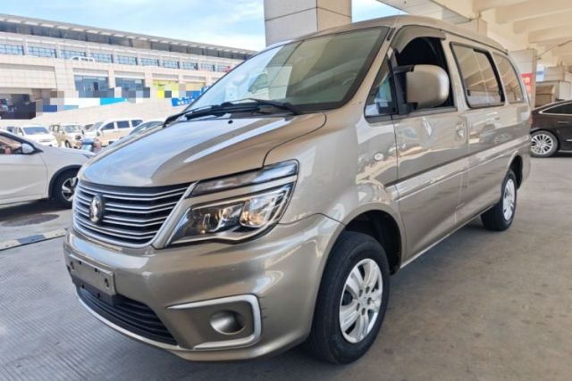 Used FORTHING Lingzhi 2022 M5 1.6L Practical Model 5 Seats