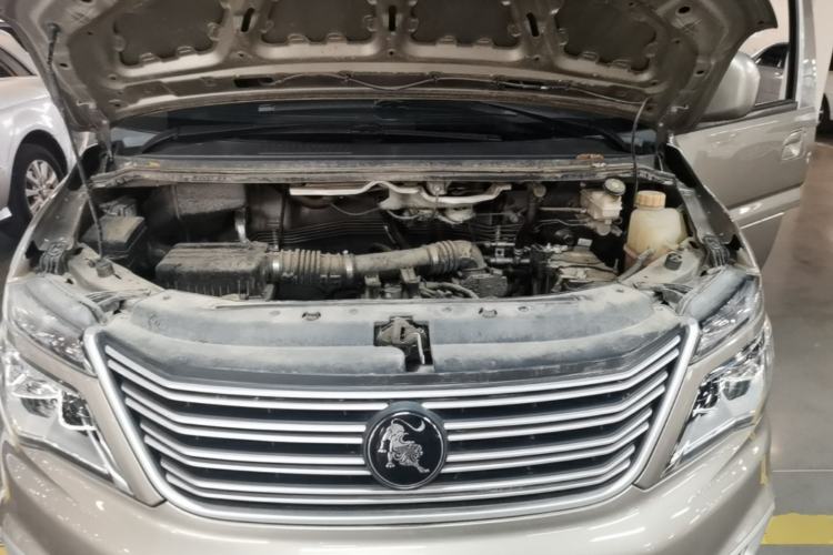 Used FORTHING Lingzhi 2022 M5L 1.6L Utility Model 7 Seats Engine Bay