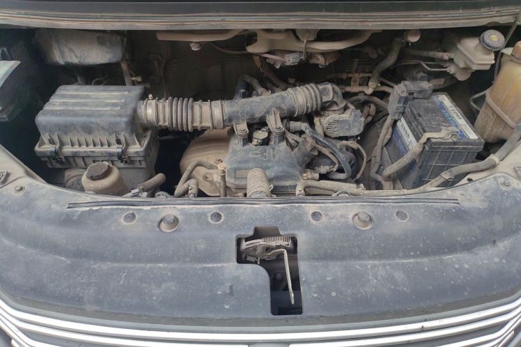 Used FORTHING Lingzhi 2022 M5L 1.6L Utility Model 7 Seats Engine Bay