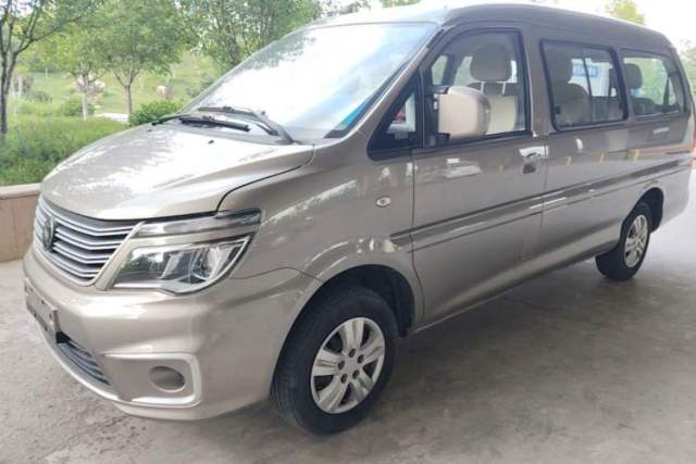 Used FORTHING Lingzhi 2022 M5L 2.0L Utility Model 7 Seats