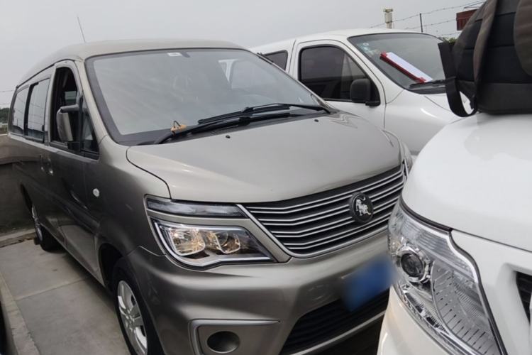 Used FORTHING Lingzhi 2022 M5L 1.6L Utility Model 7 Seats Exterior 1