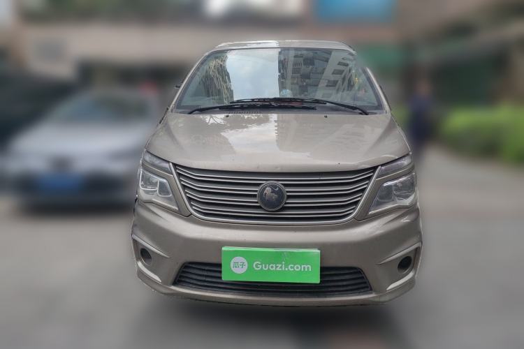 Used FORTHING Lingzhi 2022 M5L 1.6L Utility Model 7 Seats Exterior 1