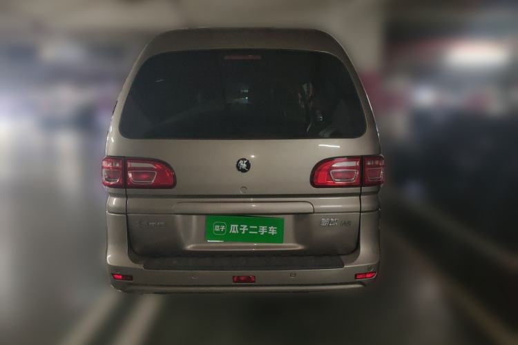 Used FORTHING Lingzhi 2022 Entry-Level M5L 2.0L Basic Version 7 Seats Exterior 4