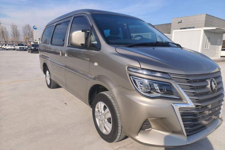 Used FORTHING Lingzhi 2022 Striving Version M5L 1.6L Base Model 9-Seater Exterior 5