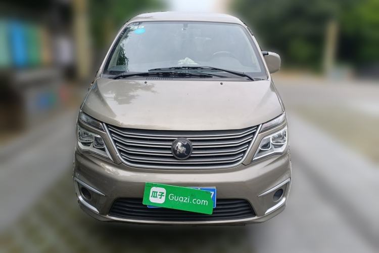Used FORTHING Lingzhi 2022 M5 1.6L Practical Model 5 Seats Front