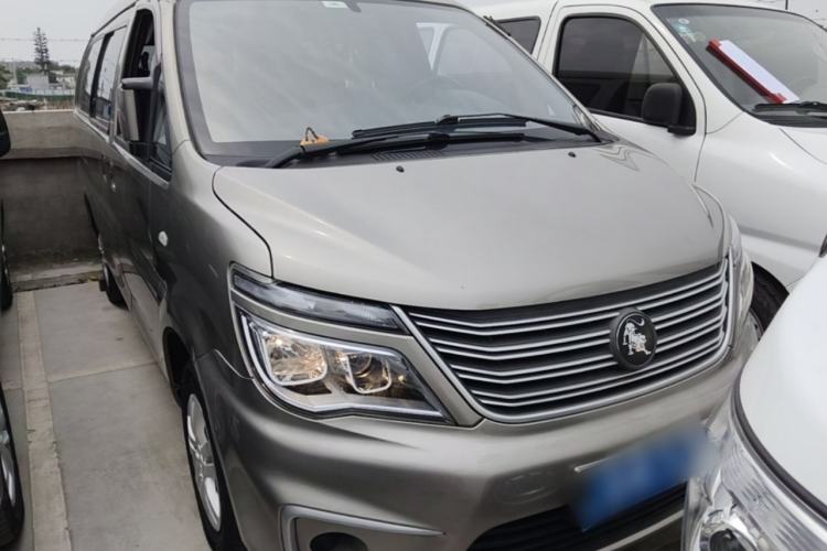 Used FORTHING Lingzhi 2022 M5L 1.6L Utility Model 7 Seats Front