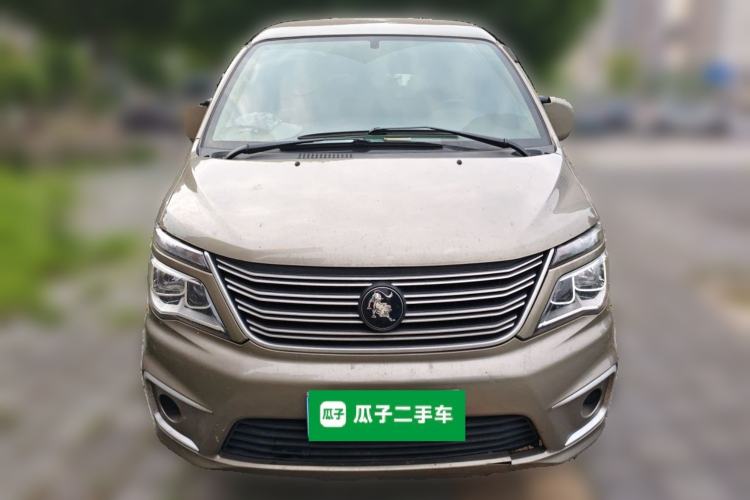 Used FORTHING Lingzhi 2022 M5L 1.6L Utility Model 7 Seats Front