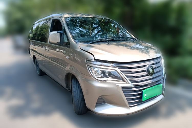 Used FORTHING Lingzhi 2022 Revised Version Workhorse Edition M5L 2.0L Base Model 7 Seats Front Right 45 Deg