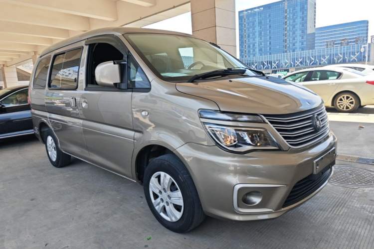 Used FORTHING Lingzhi 2022 M5 1.6L Practical Model 5 Seats Front Right 45 Deg