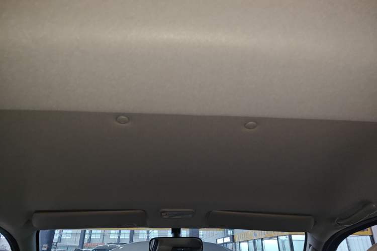 Used FORTHING Lingzhi 2022 M5L 1.6L Utility Model 7 Seats Headliner