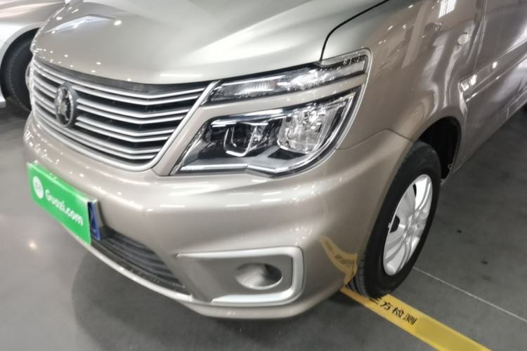Used FORTHING Lingzhi 2022 M5L 1.6L Utility Model 7 Seats Left Front Headlight