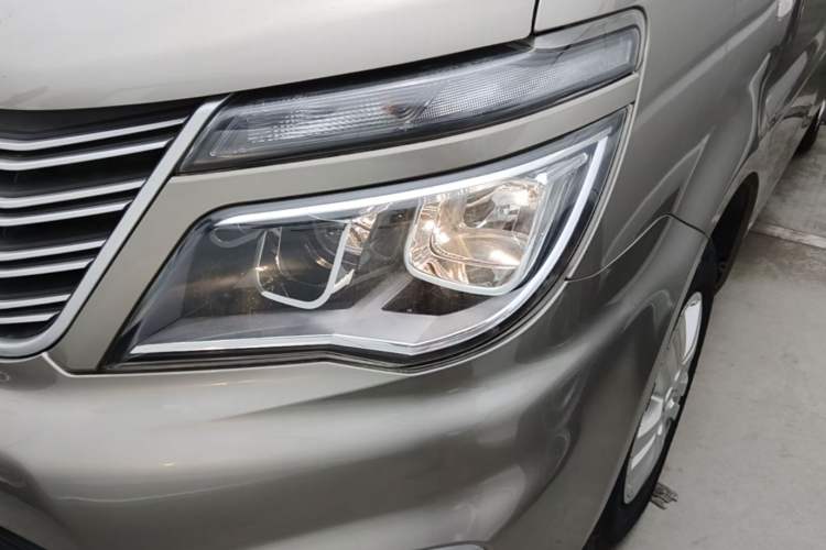 Used FORTHING Lingzhi 2022 M5L 1.6L Utility Model 7 Seats Left Front Headlight