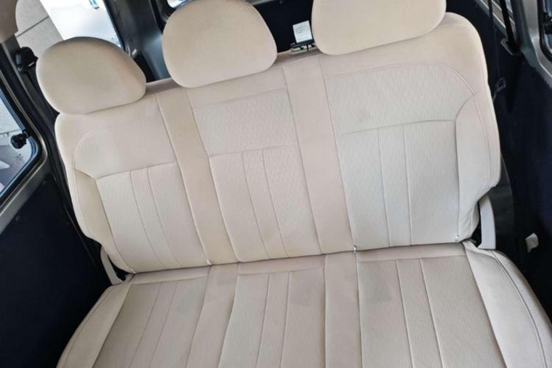 Used FORTHING Lingzhi 2022 M5 1.6L Practical Model 5 Seats Left Rear Seat