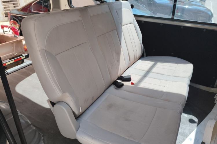 Used FORTHING Lingzhi 2022 M5 1.6L Practical Model 5 Seats Left Rear Seat