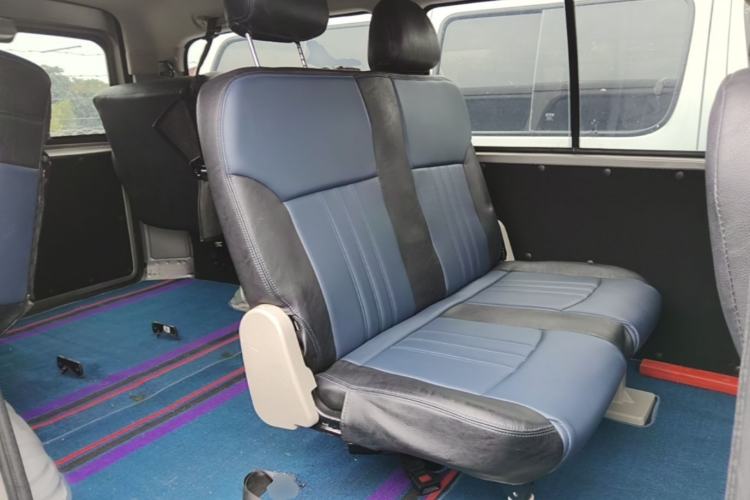 Used FORTHING Lingzhi 2022 M5L 1.6L Utility Model 7 Seats Left Rear Seat