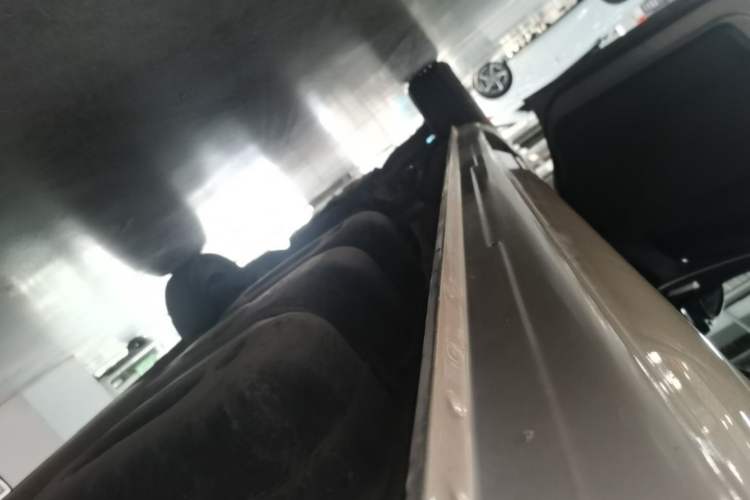 Used FORTHING Lingzhi 2022 M5L 1.6L Utility Model 7 Seats Left Side Sill