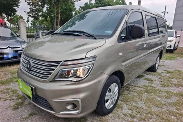 FORTHING Lingzhi 2022 M5L 1.6L Utility Model 7 Seats с пробегом