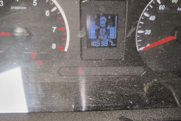 Used FORTHING Lingzhi 2022 M5L 1.6L Utility Model 7 Seats Odometer Close Up