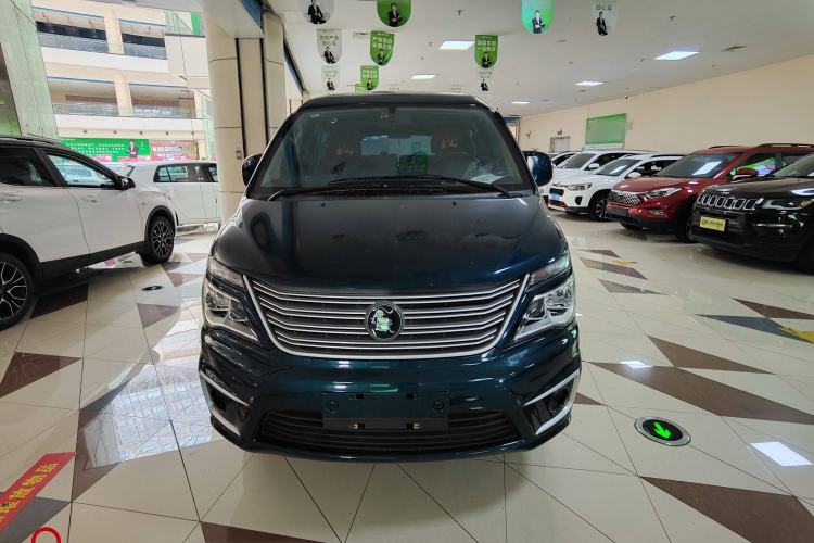 Used FORTHING Lingzhi 2022 M5L 1.6L Utility Model 7 Seats Exterior 1