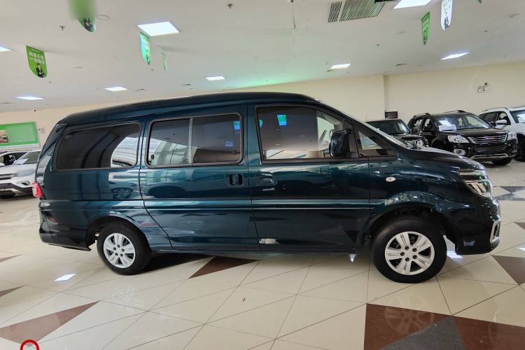 Used FORTHING Lingzhi 2022 M5L 1.6L Utility Model 7 Seats Exterior 2