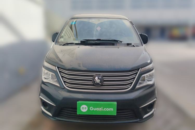 Used FORTHING Lingzhi 2022 M5L 1.6L Utility Model 7 Seats Front