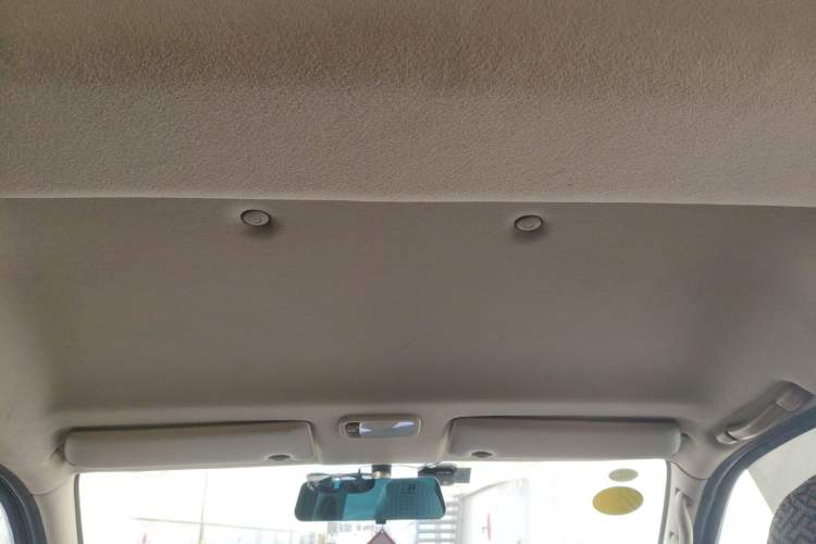 Used FORTHING Lingzhi 2022 M5L 1.6L Utility Model 7 Seats Headliner