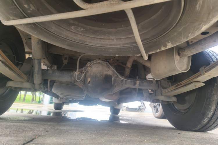 Used FORTHING Lingzhi 2022 V3 1.6L Base Model 2 Seats Chassis Rear