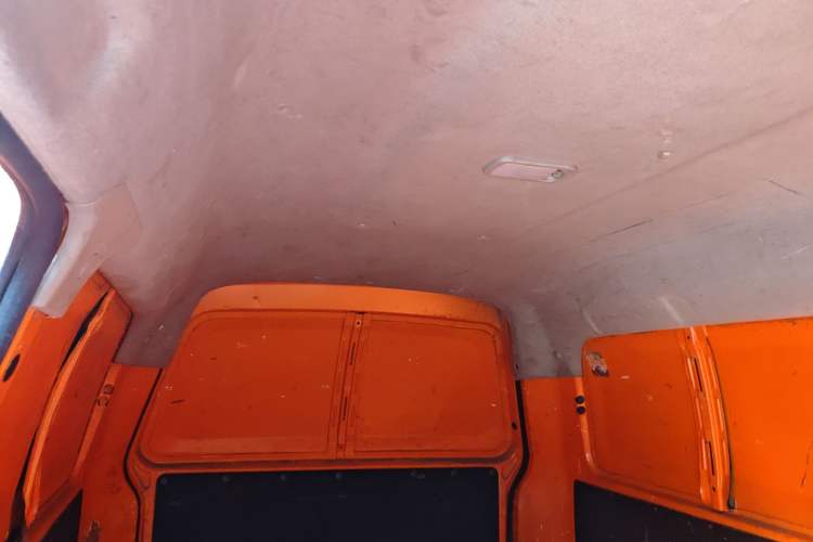 Used FORTHING Lingzhi 2022 V3 1.6L Base Model 2 Seats Headliner