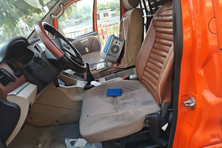 Used FORTHING Lingzhi 2022 V3 1.6L Base Model 2 Seats Left Front Seat