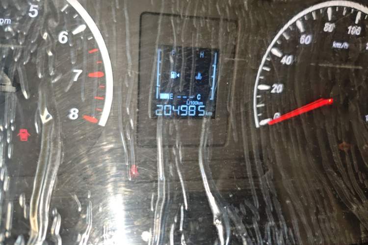 Used FORTHING Lingzhi 2022 V3 1.6L Base Model 2 Seats Odometer Close Up