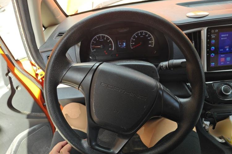 Used FORTHING Lingzhi 2022 V3 1.6L Base Model 2 Seats Steering Wheel