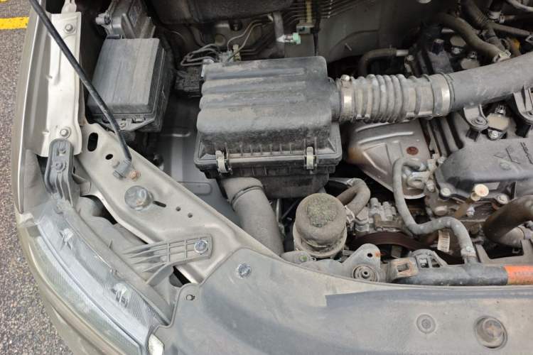 Used FORTHING Lingzhi 2022 M5 1.6L Practical Model 5 Seats Engine Bay Right