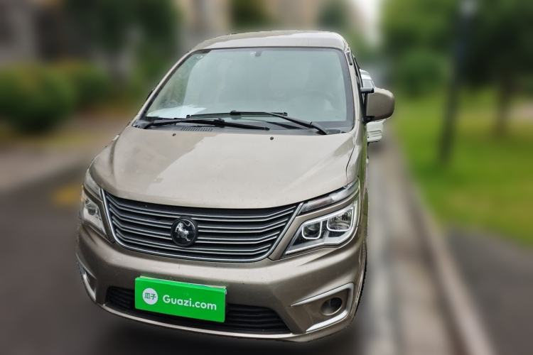 Used FORTHING Lingzhi 2022 M5 1.6L Practical Model 5 Seats Front