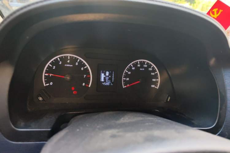Used FORTHING Lingzhi 2022 M5L 1.6L Utility Model 7 Seats Instrument Cluster