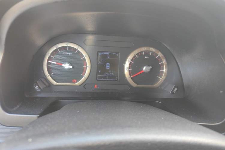 Used FORTHING Lingzhi 2022 Striving Version M5L 1.6L Base Model 9-Seater Instrument Cluster