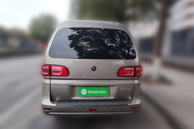 Used FORTHING Lingzhi 2022 M5 1.6L Practical Model 5 Seats Rear