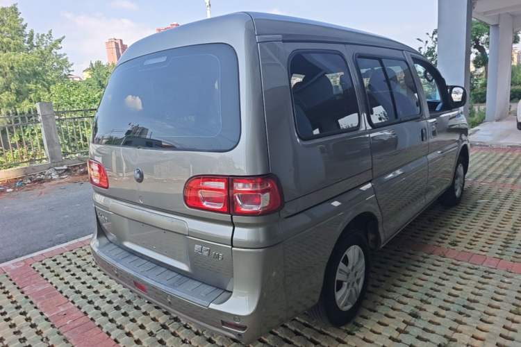 Used FORTHING Lingzhi 2022 M5 1.6L Practical Model 5 Seats Rear Right 45 Deg