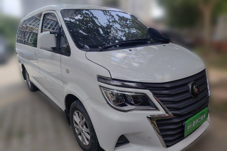 Used FORTHING Lingzhi 2022 Striving Version M5L 1.6L Luxury 7-Seater Front Right 45 Deg