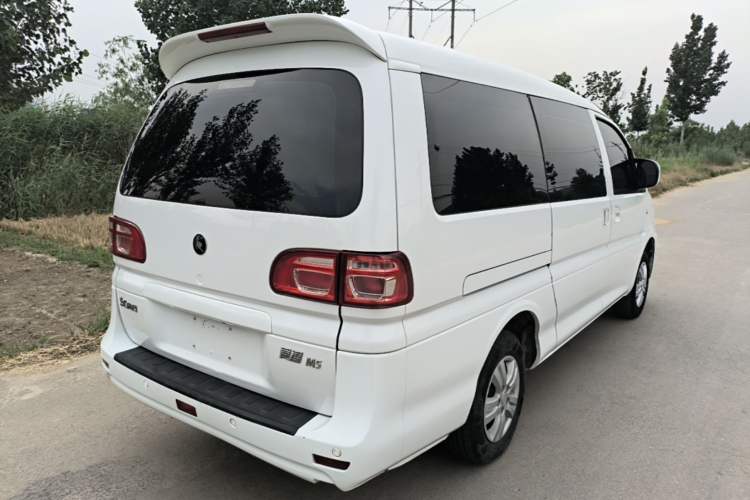 Used FORTHING Lingzhi 2022 Entry-Level M5L 1.6L Comfort Version 7 Seats Rear Right 45 Deg