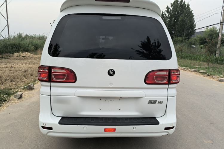 Used FORTHING Lingzhi 2022 Entry-Level M5L 1.6L Comfort Version 7 Seats Rear