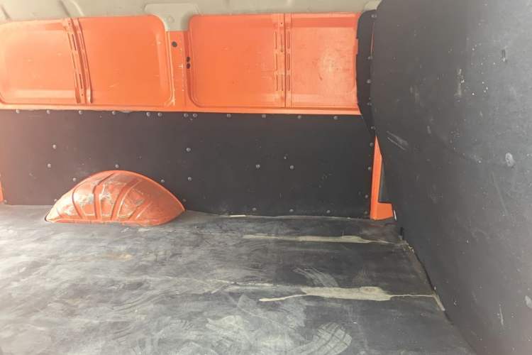 Used FORTHING Lingzhi 2022 V3 1.6L Base Model 2 Seats Left Rear Seat