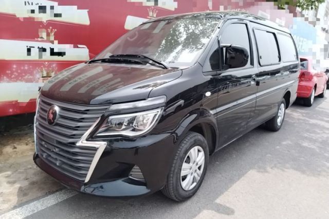 Used FORTHING Lingzhi 2023 M5L 1.6L Base Model 7 Seats