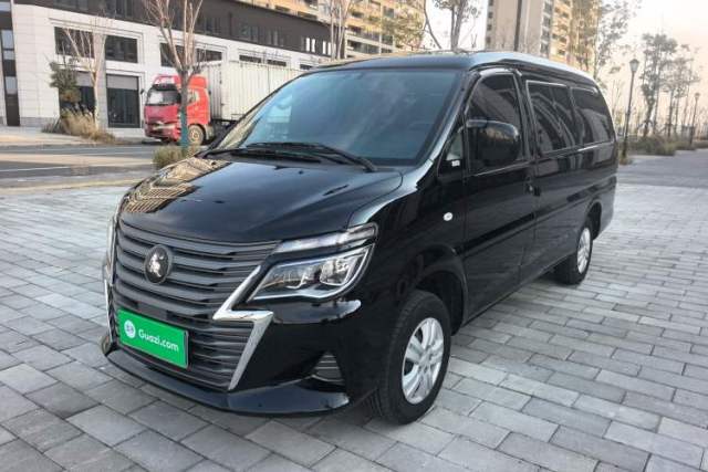 Used FORTHING Lingzhi 2023 M5L 1.6L Base Model 7 Seats