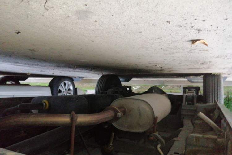 Used FORTHING Lingzhi 2023 M5L 1.6L Comfort 9-Seater Chassis Front Right